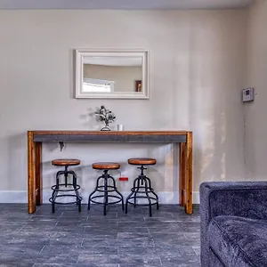 4br Victorian Walk To Uc Davis & Shriner Med Cen , Sacramento United States